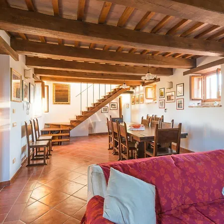 Vakantiehuis Lovely In Valfornace Pievebovigliana